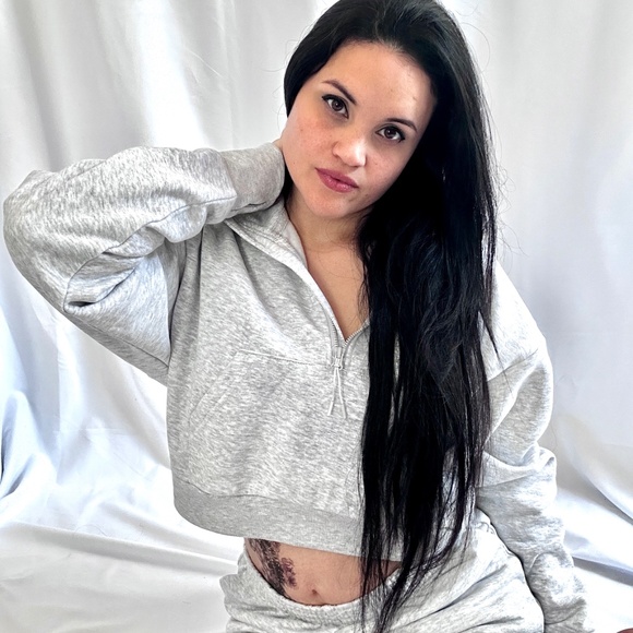 Cocoburry two piece hoodie Gray short sweatsuit set size small - Picture 6 of 7